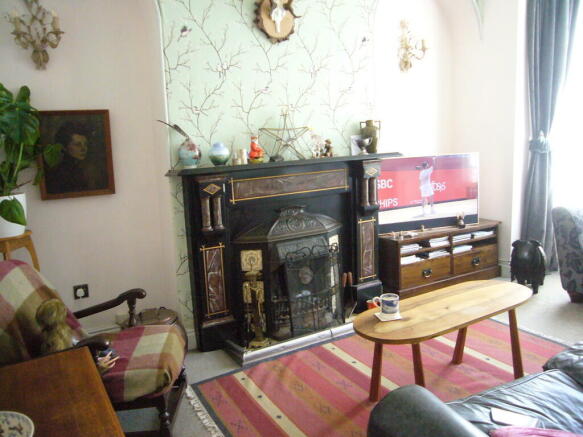 4 bed Detached for sale Image 6