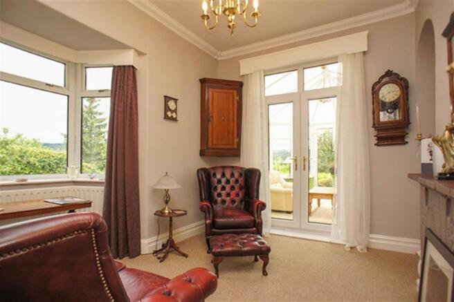 BREAKFAST ROOM