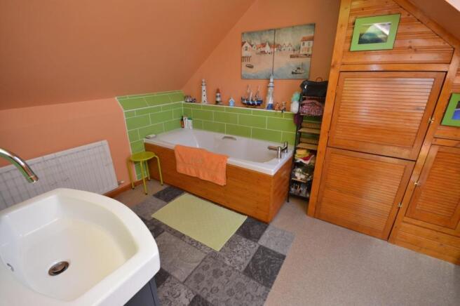 En suite Bathroom