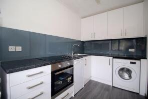 29, Copse Lane, Langshott, Horley RH6 9UZ
