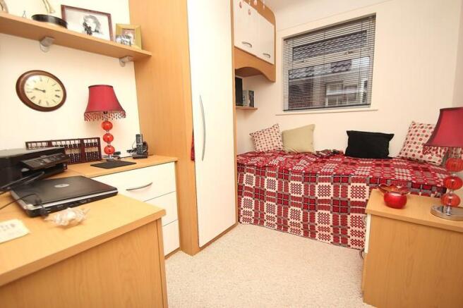Photo 10