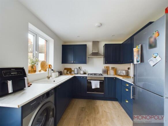 KITCHEN/ DINER
