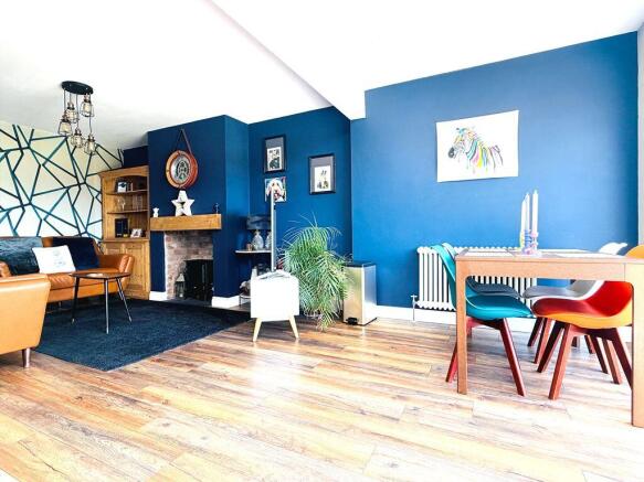 2 bed Semi-Detached for sale Image 4