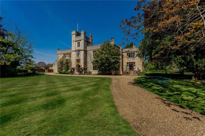 3.5 Acres Of Gardens