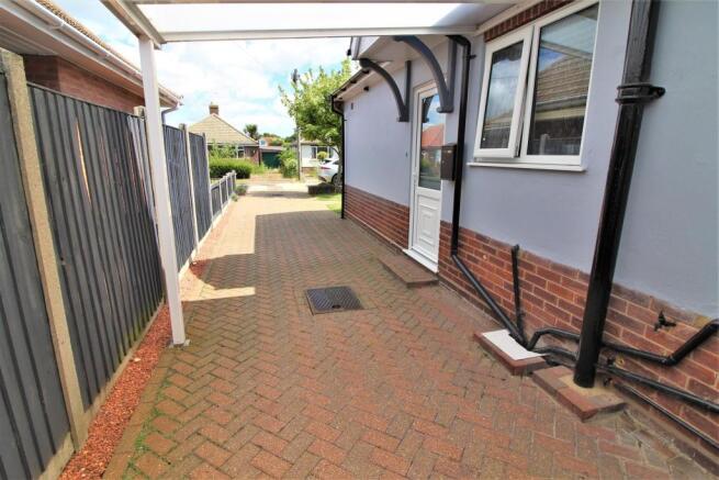 OUTSIDE FRONT & CARPORT