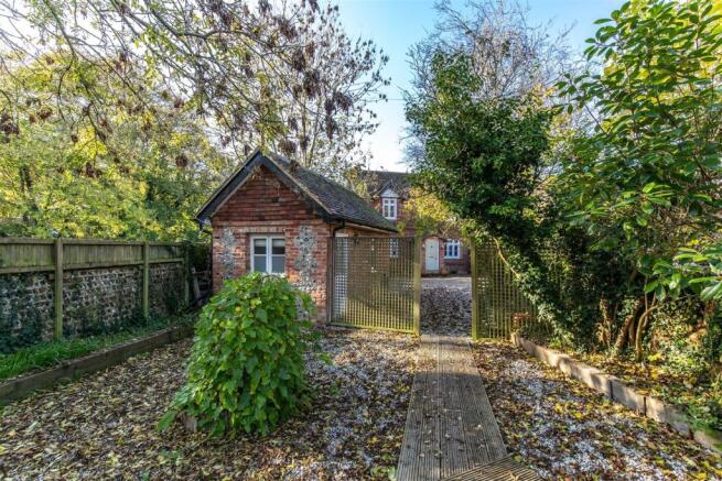 Winterbourne Cottage-11.jpg