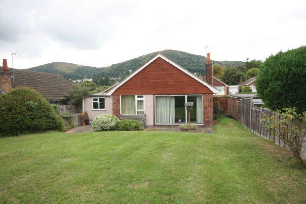 Detached Garage