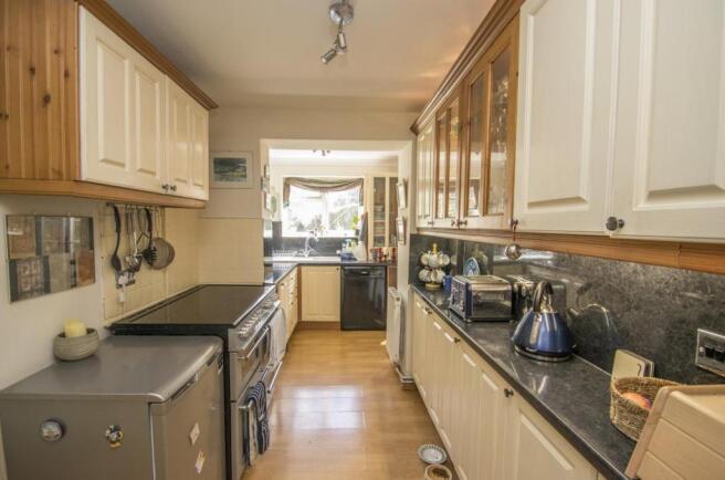 kitchen (Thumbnail)