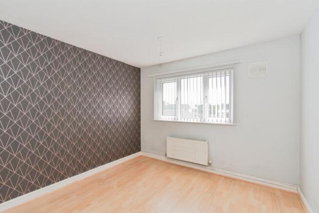 2 bed Semi-Detached for sale Image 8