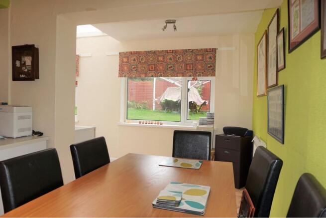 Kitchen/Dining Room