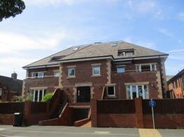 3, 10, Lismore Place, Carlisle CA1 1LX