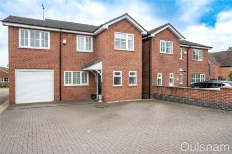 Birmingham Road, Bromsgrove, Worcestershire, B61