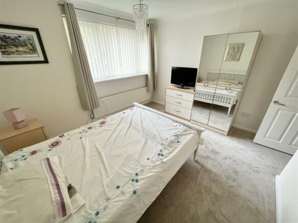 Bedroom 1 Aspect 2