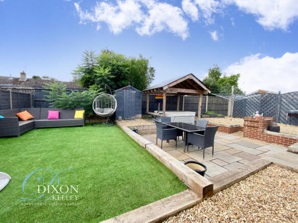 Sunny Garden