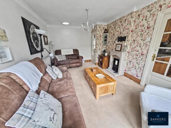 2 bed Semi-Detached Bungalow for sale Image 4