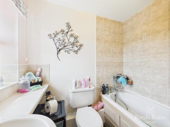 3 bed Detached for sale Image 11