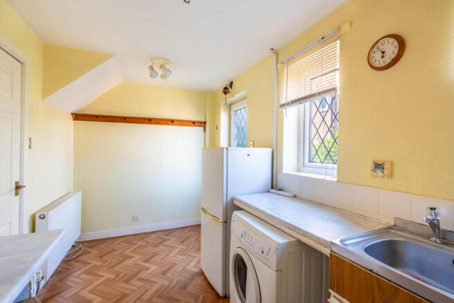 1 bed Terraced for sale Image 6