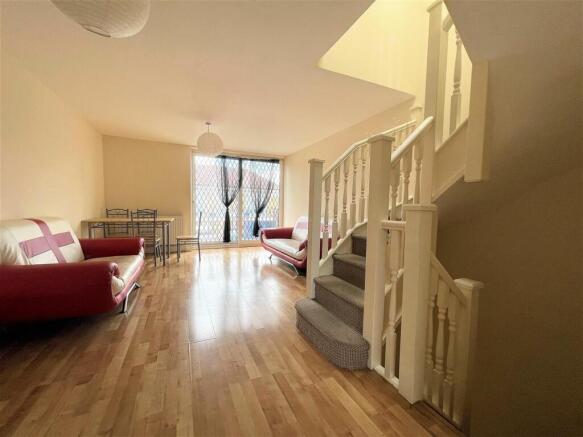 Living Area.jpg