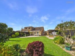 21, Talbot Avenue, Orton Longueville, Peterborough PE2 7AT