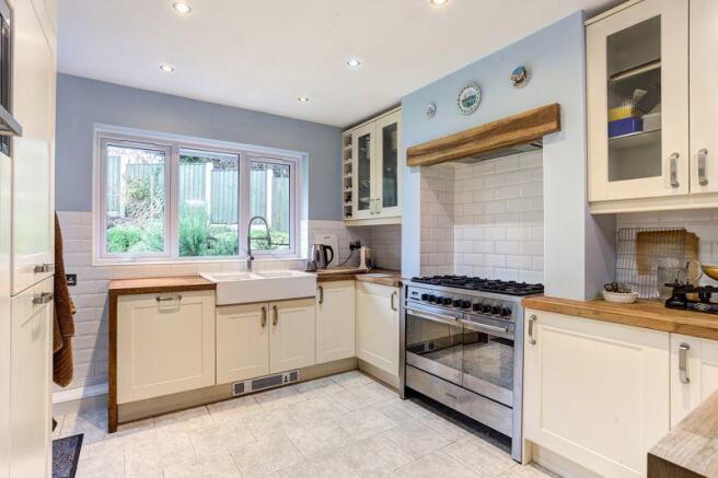 BREAKFAST KITCHEN