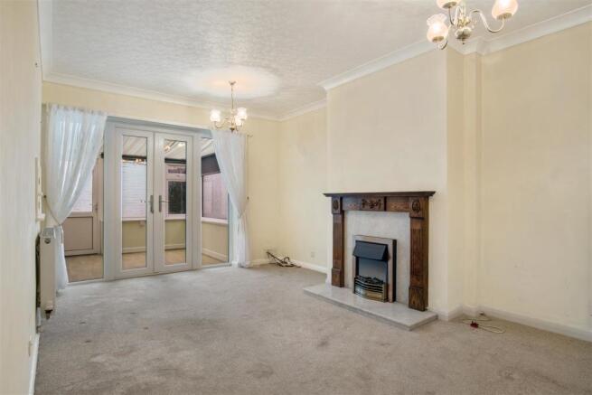 SITTING ROOM