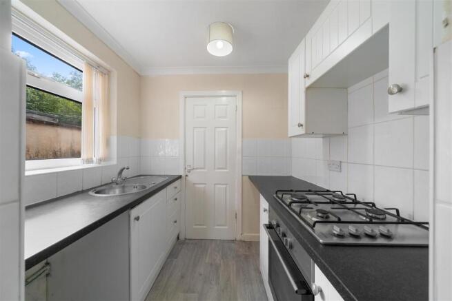 Park Avenue, Fazakerley, Liverpool photo 4