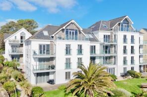 Flat 9, The Strand, Cliff Road, Falmouth TR11 4AP