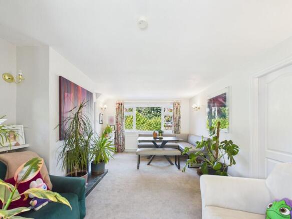 Greenfields Drive, Bridgnorth photo 4