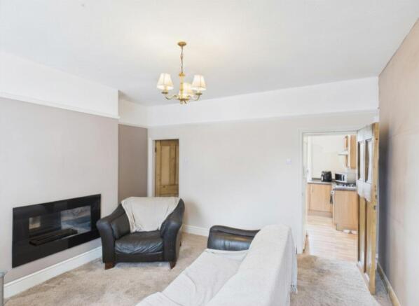 2 bed Terraced for sale Image 4