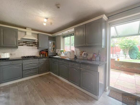 kitchen.jpeg