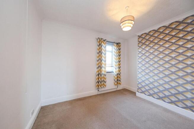 2 bed Terraced for sale Image 9