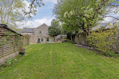 High Peak House, Towngate, Bradwell, S33 9JX