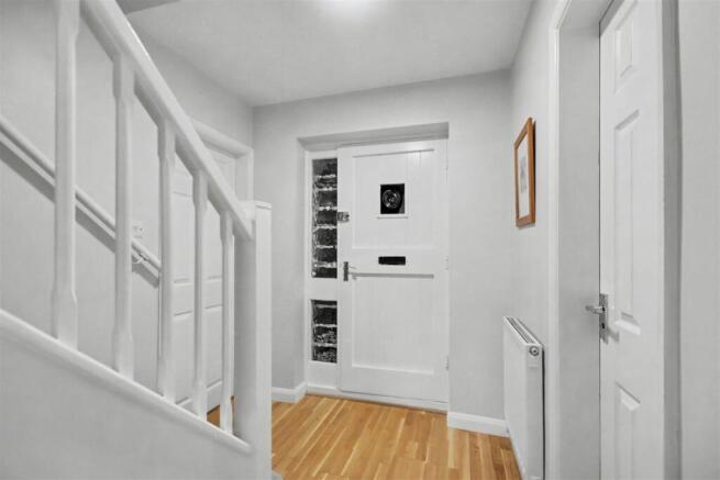 Entrance Hall_2.jpeg