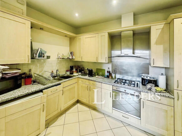 4 Kitchen