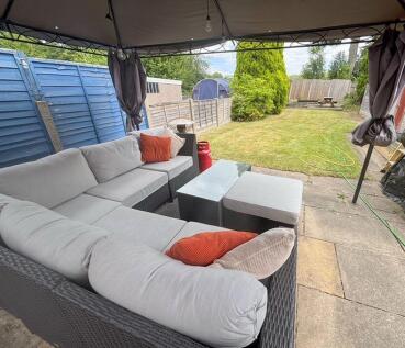 26 Brookhead Drive, Cheadle