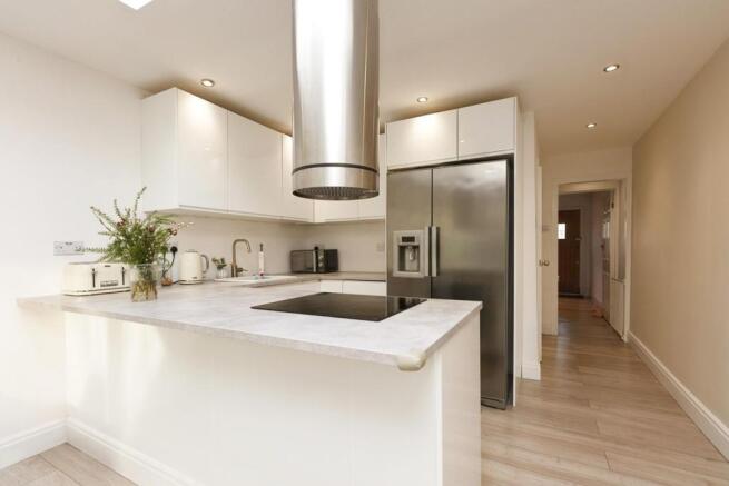 Lounge / Kitchen
