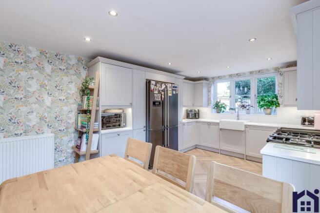 Dining kitchen