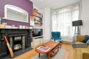 Basement And Ground Floor Flat, 109, Clissold Crescent, Hackney, London N16 9AS