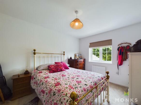 CAM01348G0-PR0439-STILL013.jpg