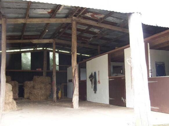 Hay Barn/Stables