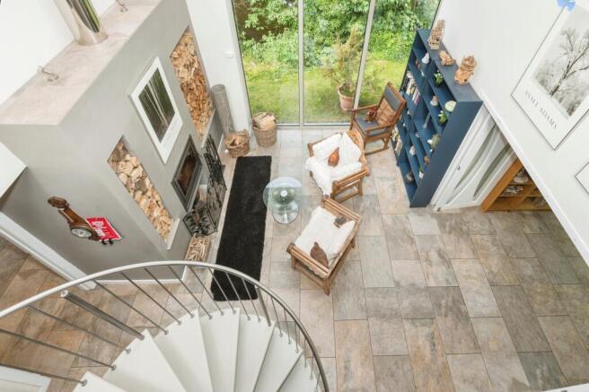 4 bed Detached for sale Image 5