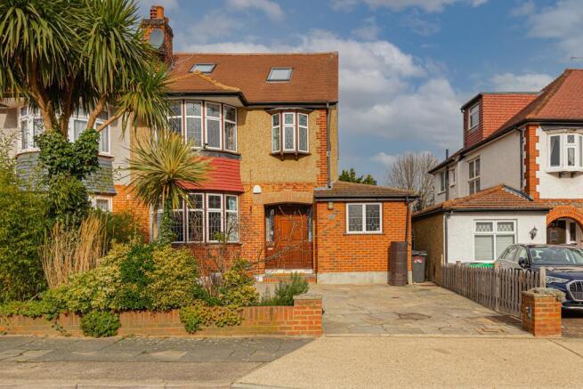 (Rightmove) 26.jpg
