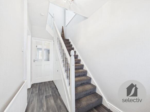 3 bed Semi-Detached for sale Image 8