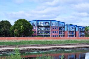 6, Victoria Court, Flowerpot Lane, Exeter EX4 1EA