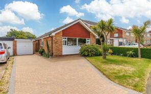 15, Charles Road, Cowes PO31 8HG