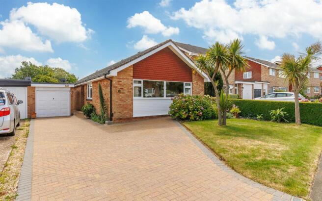Detached bungalow in Cowes