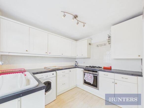 2 bed Semi-Detached Bungalow for sale Image 5