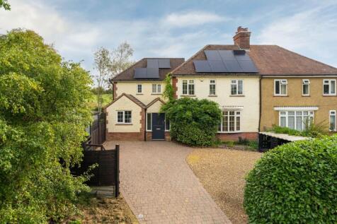 High Street, Wilden, MK44