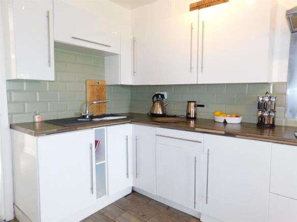 Kitchen 3