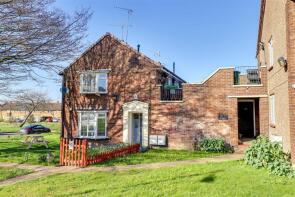 30, Mendip Crescent, Westcliff-on-sea SS0 0HN